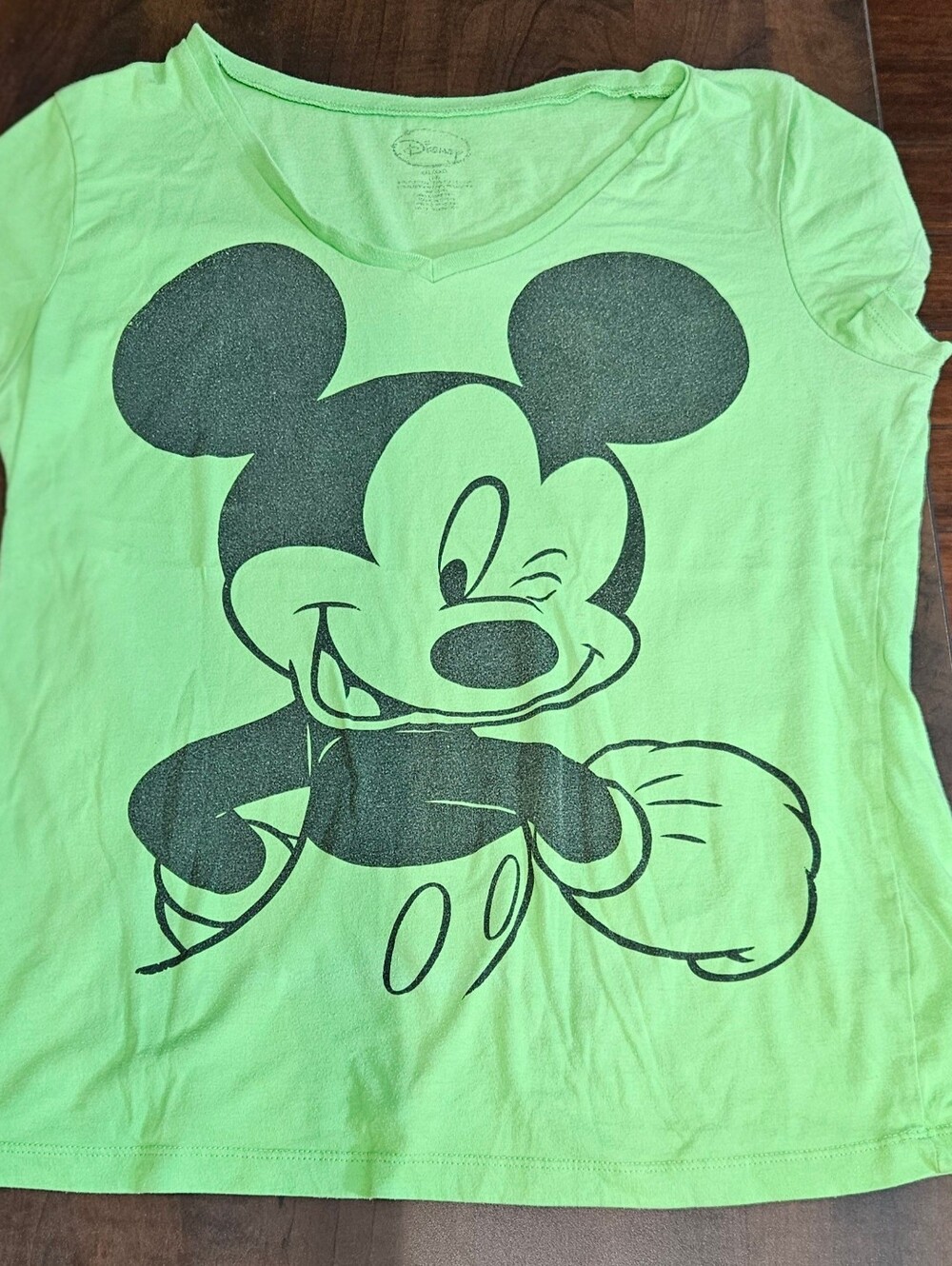 XXL (19) Bright Green Disney Mickey Mouse Short Sleeve v-neck Shirt